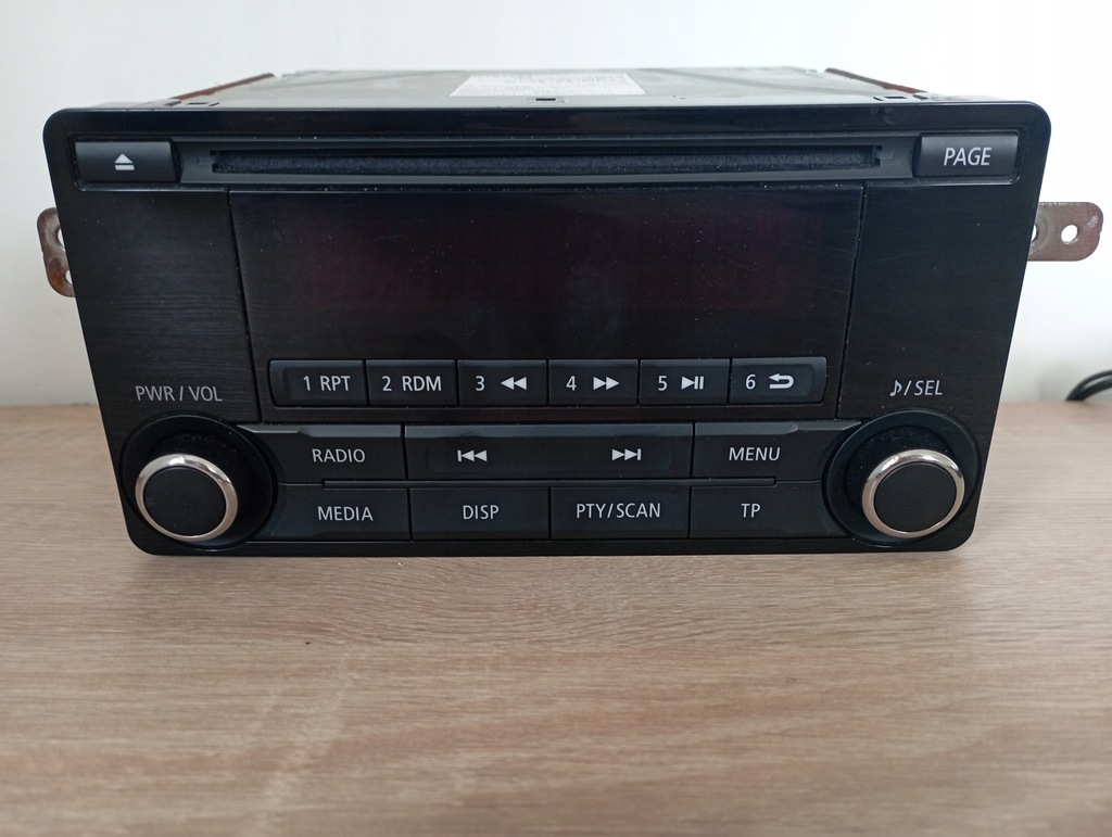 фото №1, Mitsubishi pajero iv радіо 8701a631