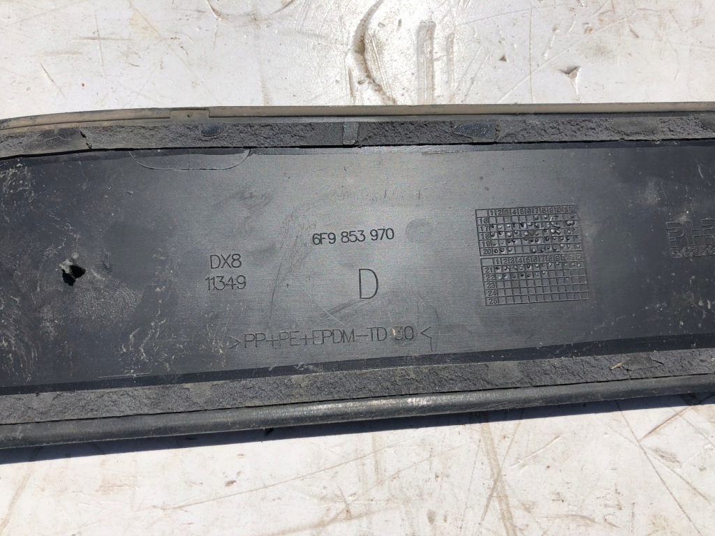 фото №4, Seat оригинальный номер 6f9853970 молдинг дверь