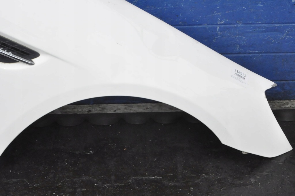 Mercedes slk w172 amg крыло  правый  перед с Разборки