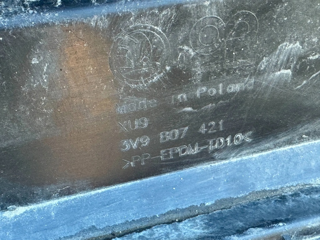 фото №10, Skoda superb iii 3 kombi 15-23 бампер задняя задний