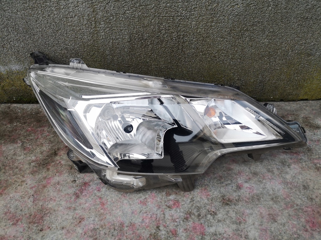 фото №1, Mitsubishi space star 2 ii lift 3 iii 20- 2020- фара правий відремонтований