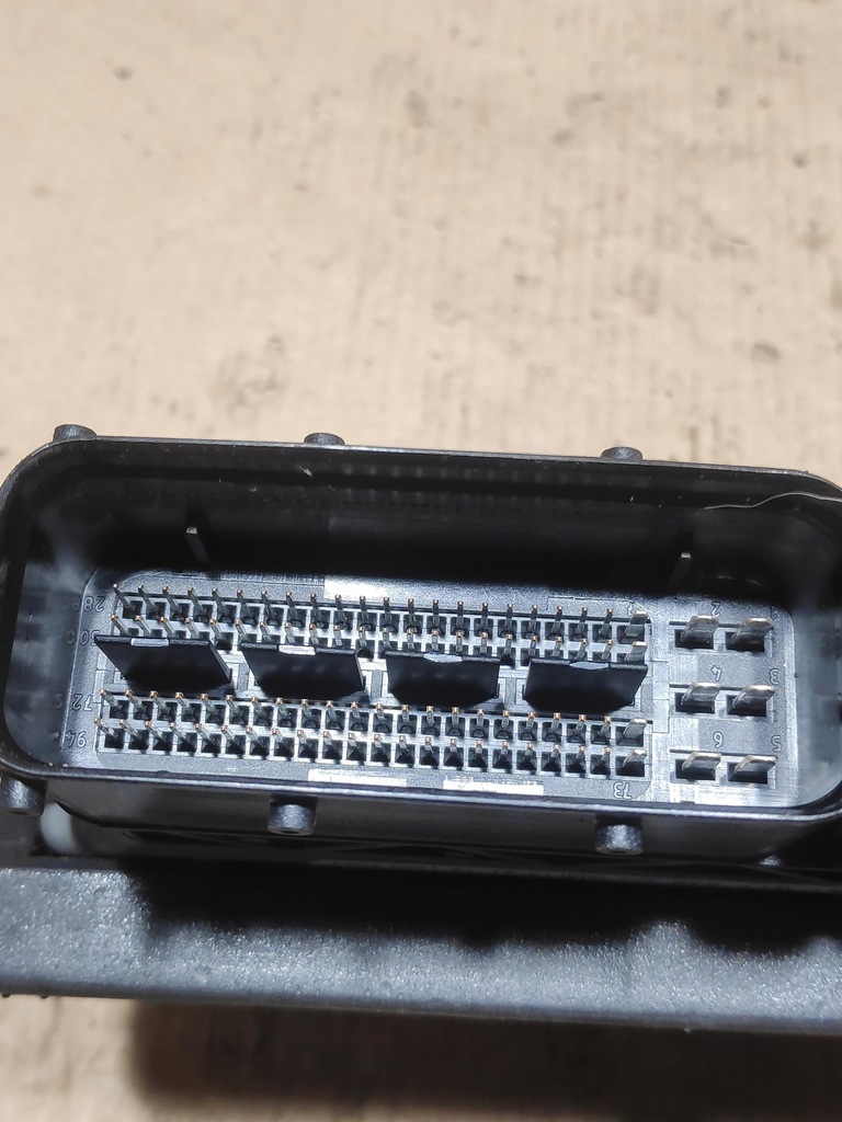 фото №6, Бортовой компьютер блок управления двигателя 2.0tdi ecu audi q5 8r 03l906018mq