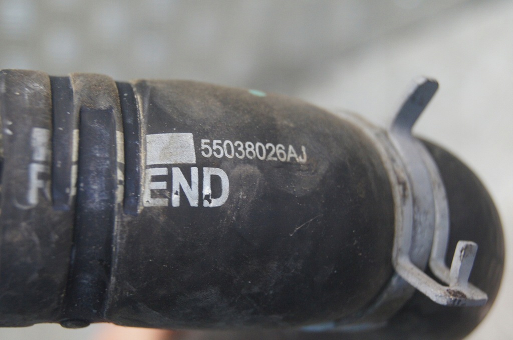 фото №10, Трубка шланг wąż радіатора dodge durango 2011-2021