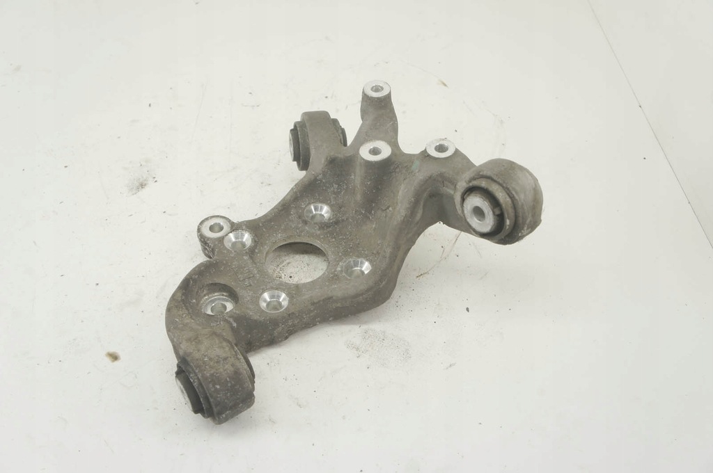 фото №1, Gu414 infiniti q30 2.2d поворотный кулак левый задняя awd