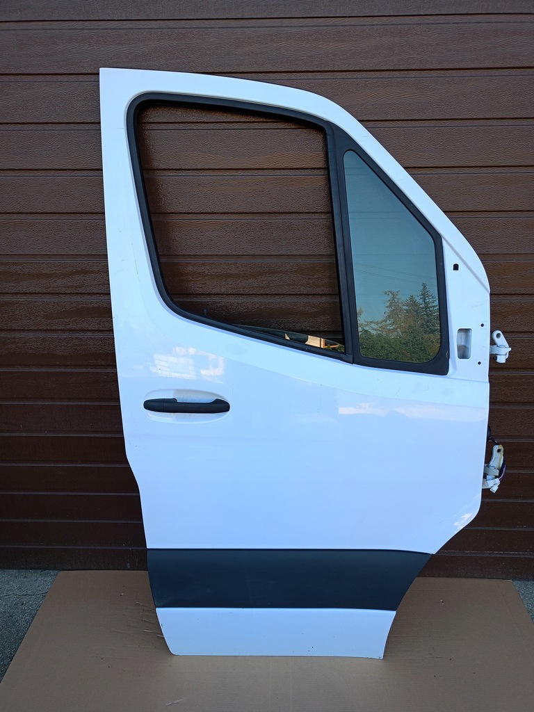фото №1, Дверь передние перед правое mercedes sprinter w907 w910 907 910