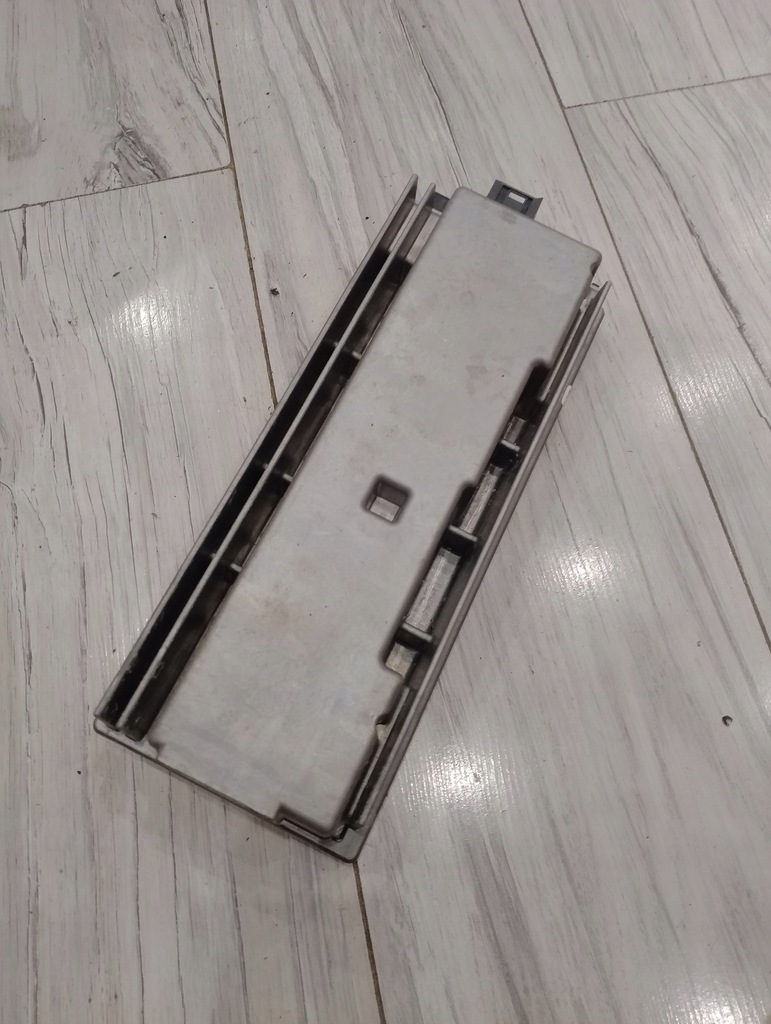 фото №1, Модуль підсилювач радіо bmw f11 f10 9221431