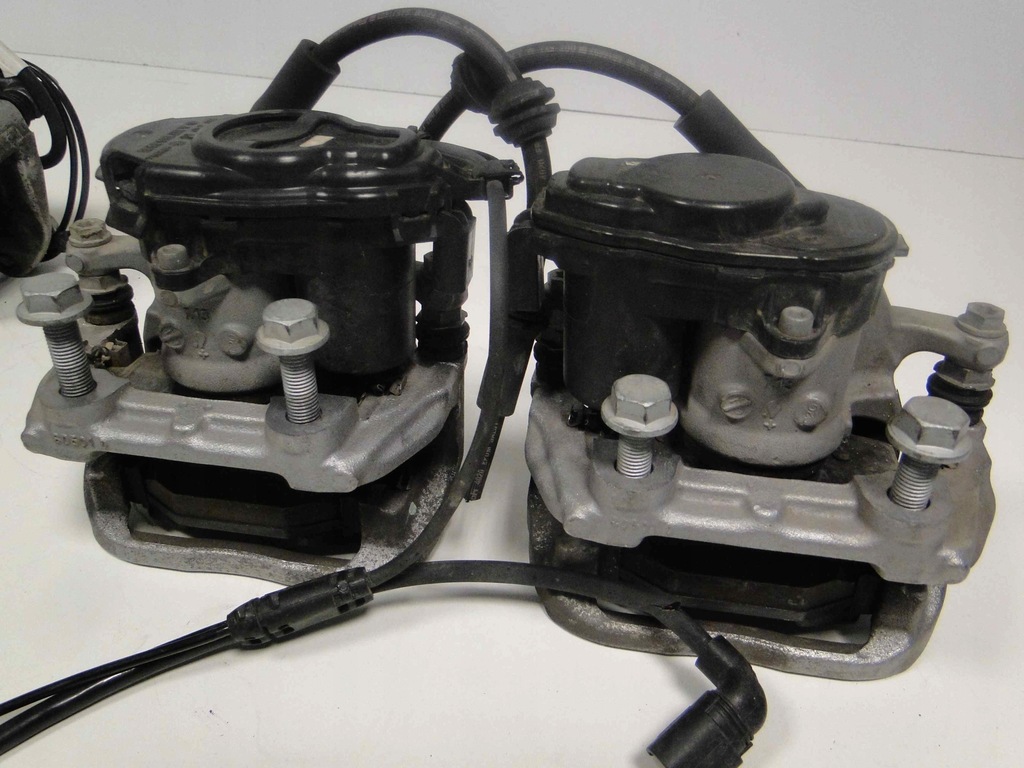 фото №9, Mercedes супорти гальмівний задні лівий правий комплект gls 167 x167