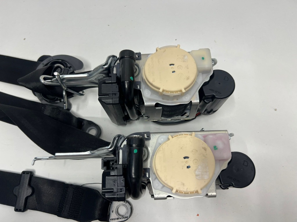 фото №5, Audi q4 e-tron подушка безопасности ремни безопасности 4x kompl