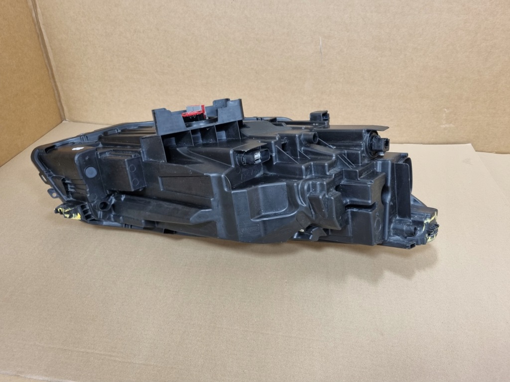 Ford kuga mk3 iii лампа передня ліва лівий перед full led lv4b-13e015-fb Ціна