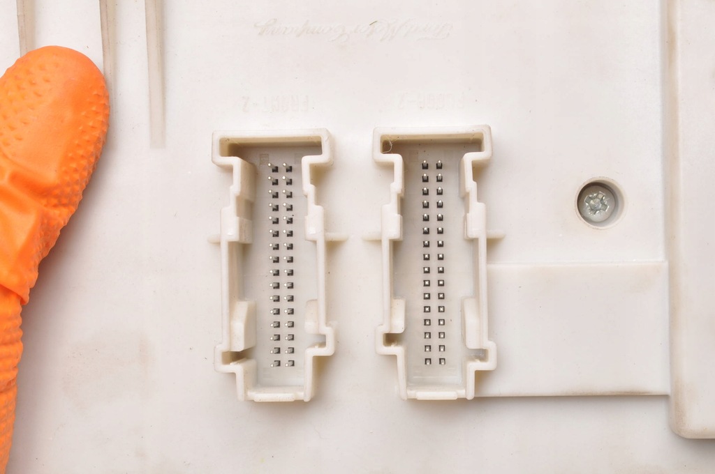 фото №10, Volvo c30 s40 c70 v50 коробка модуль bsi ключ 31254903