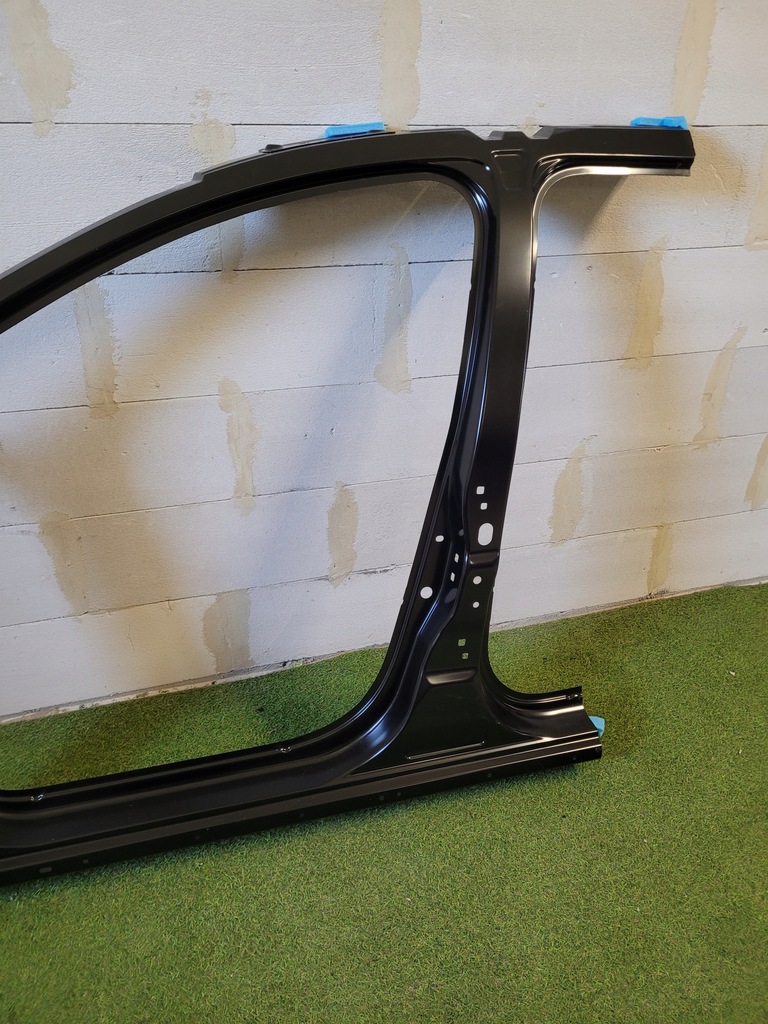 фото №4, Dacia duster ii 2 обшивка порог порог рамка блок двигателя