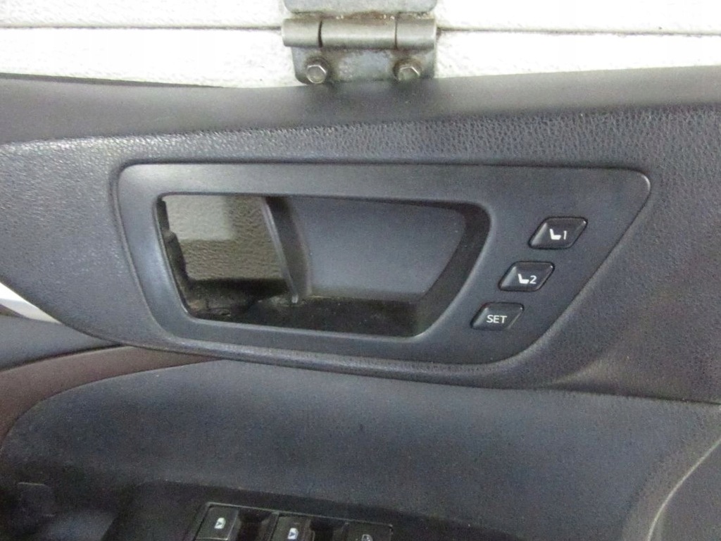 фото №5, Toyota highlander iii 2016 обшивка двері перед