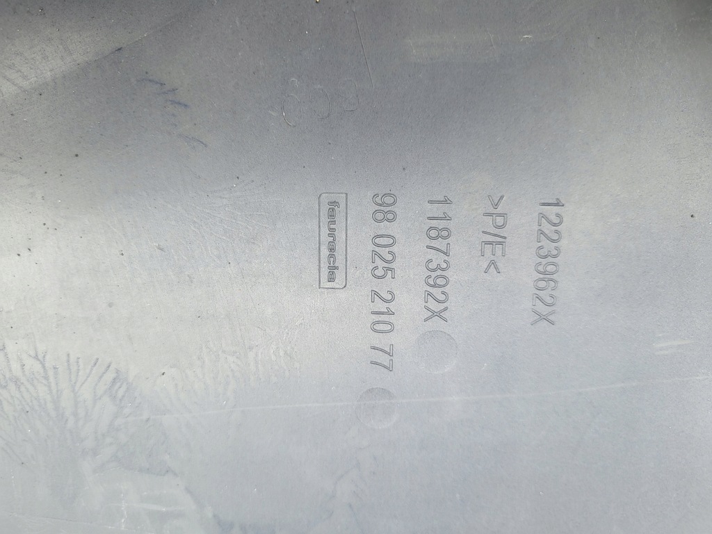 фото №10, Peugeot 2008 i бампер передний перед