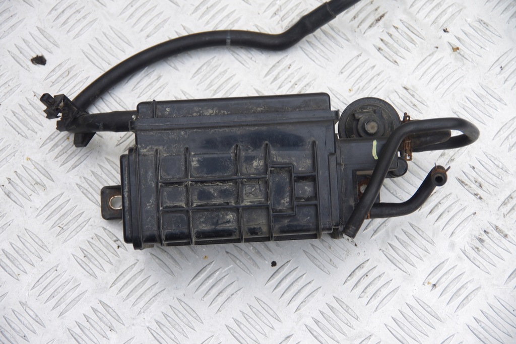 фото №1, Фильтр угольный honda civic viii ufo futaba f6-690