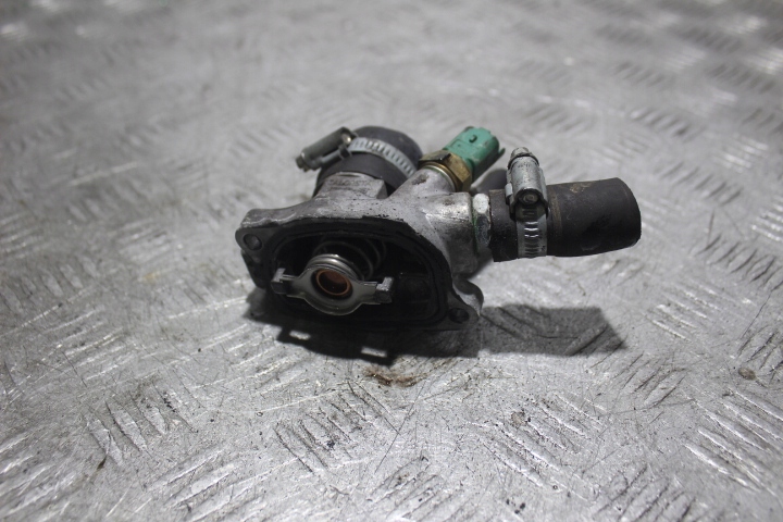 фото №1, Корпус термостата fiat linea 1.4