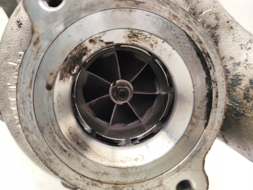 Lexus is турбина 220d дизель 130kw 177 hp 17201-26011 1720126011 2007 в Украине