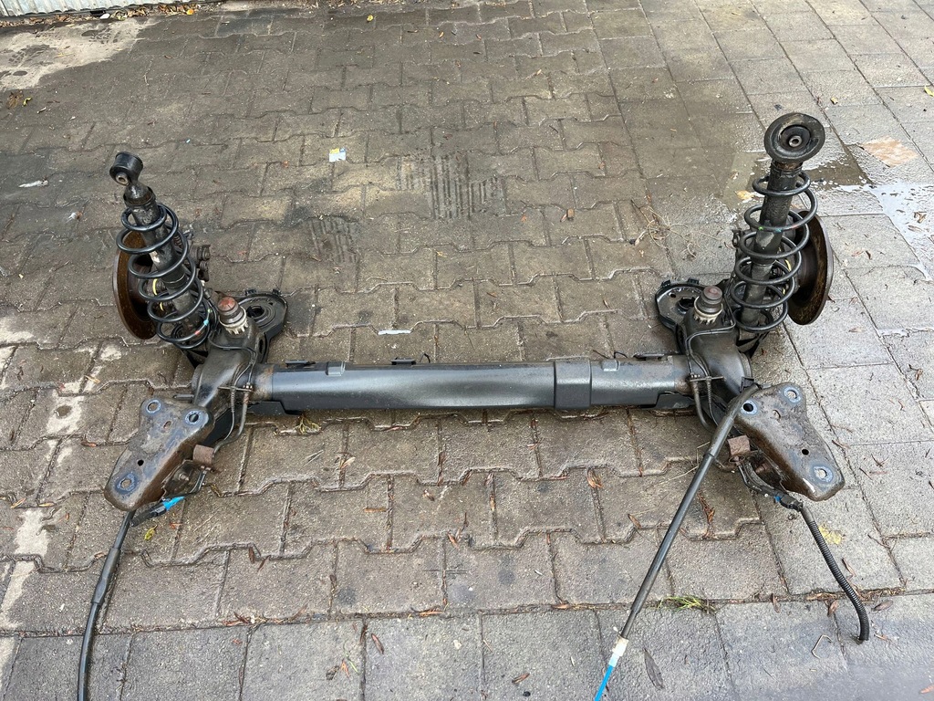 фото №1, Балка підвіска задня задня peugeot 2008 i гальмівні диски