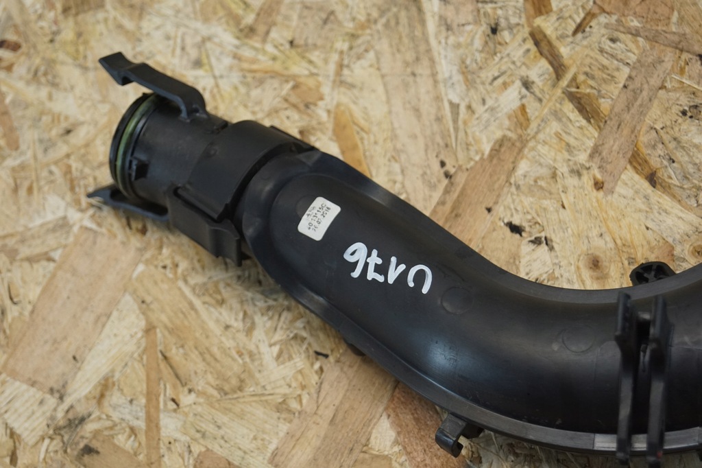 фото №9, Труба интеркулер audi a4 b9 1.4 tfsi 04e145673j