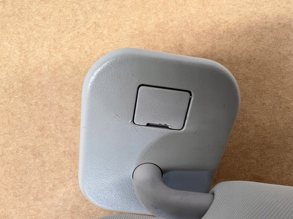 фото №4, Dacia sandero iii козырёк солнцезащитный левый