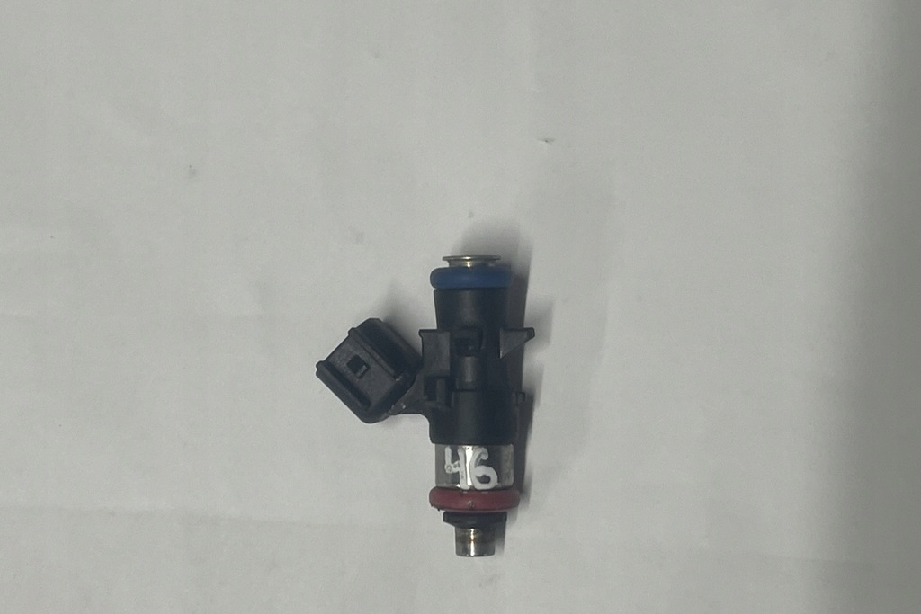 фото №8, Инжектор dodge challenger coupe 05184085ad 3.6l бензиновый 227kw 2016