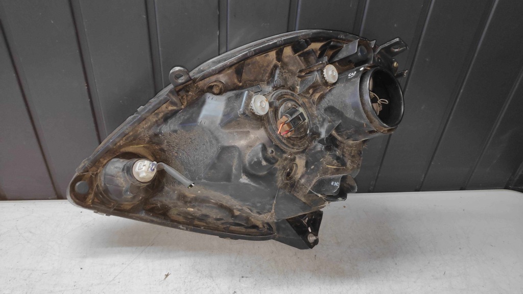 Лампа перед ліва + права toyota mr2 lift 03-07 uk Зі Шроту