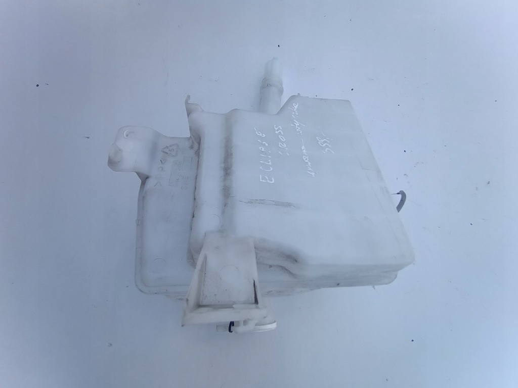 фото №7, Бак омывателя eclipse cross