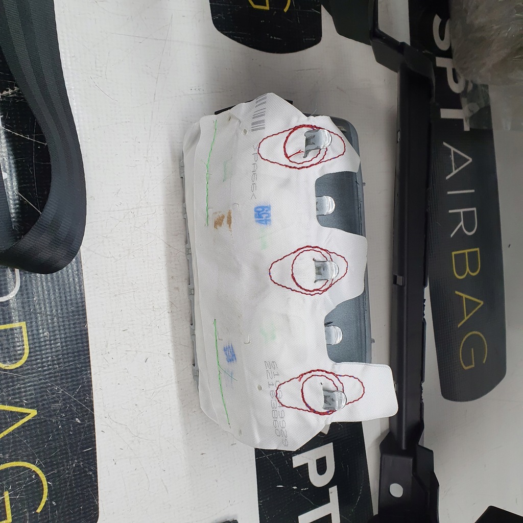 фото №6, Fiat 500 lift панель приладів консоль подушки безпеки ремені подушка безпеки