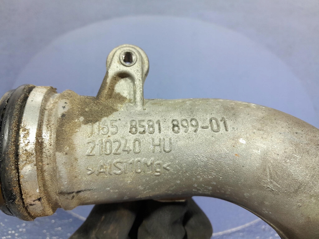 Bmw 7 g11 g12 lci 3.0d 320 km b57d30b труба соединитель turbo 8581899 Недорого