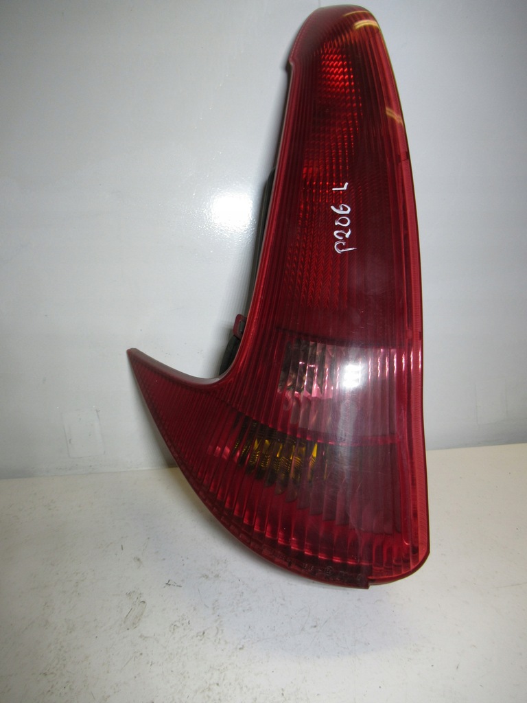 фото №1, Лампа ліва задня peugeot 206