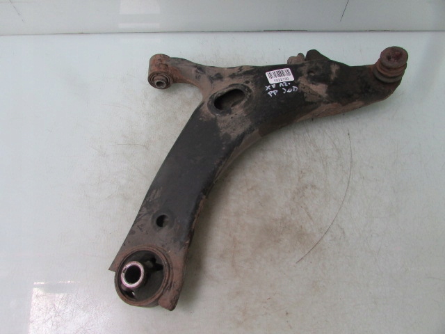 фото №1, Xv 2.0d 12r рычаг правый перед передний