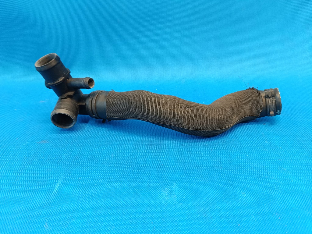 фото №1, Jaguar xf ii x260 2018r 3.0 td v6 труба пабтрубок  воды b