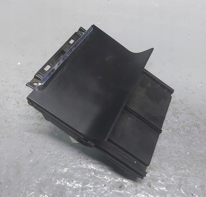 фото №1, Skoda superb ii попільничка передня 3t0857962b