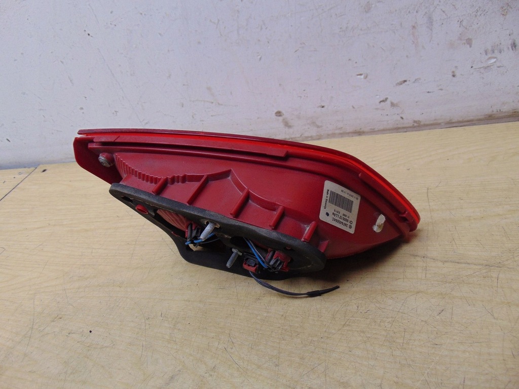 фото №10, Лампа правая задняя vw passat b7 kombi 3af945094c euro