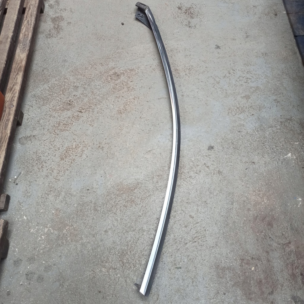 фото №1, Молдинг дверь l перед volvo v70