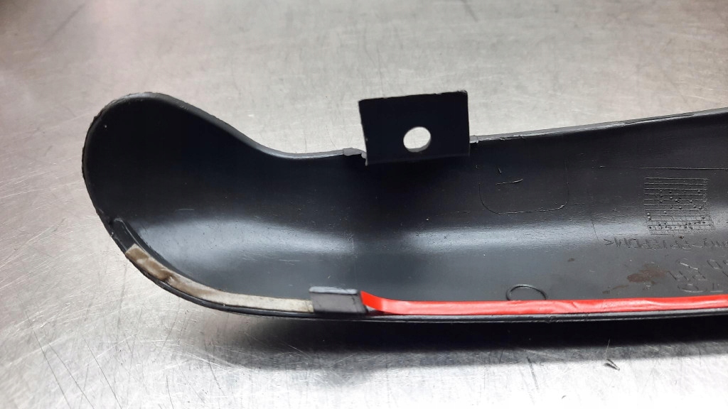 фото №9, Накладка бампера задня права 30809261 volvo s40 v40 00-04r