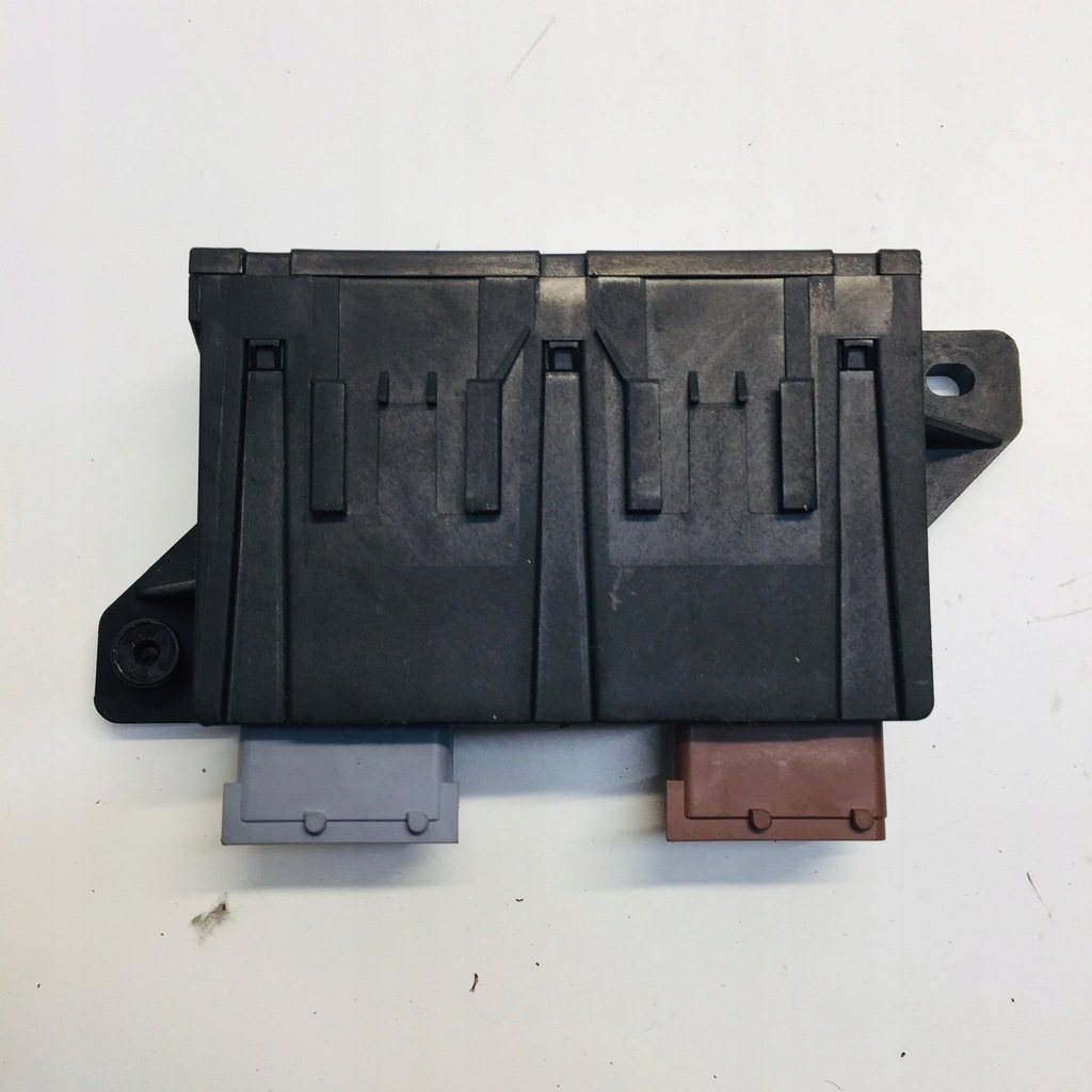 фото №1, Модуль фаркоп peugeot 2008 9805542280