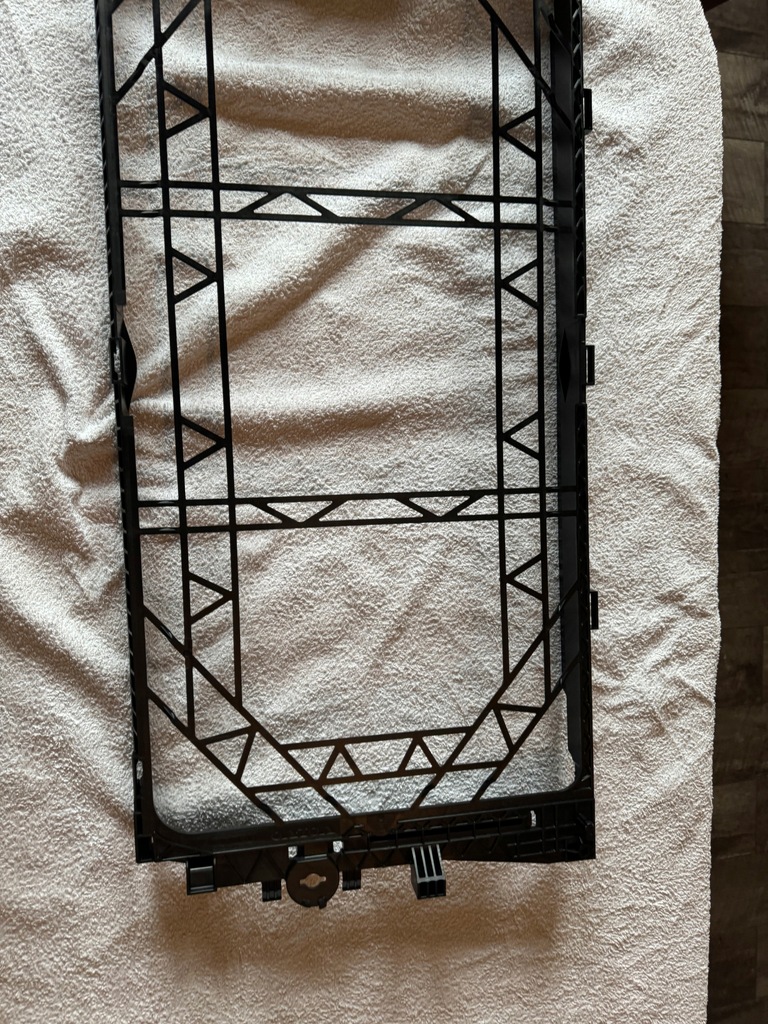 фото №9, Volvo xc40 ii polestar 2 корпус радіатора рамка nowa оригінальна