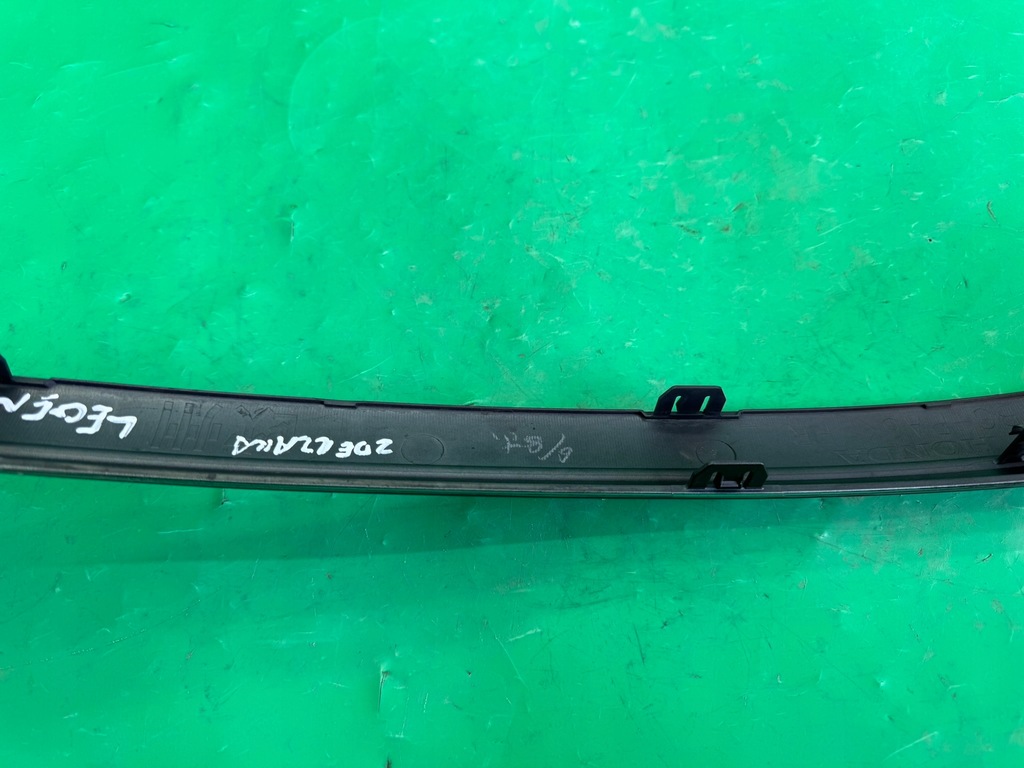 фото №10, Молдинг бампера передний левая крюки ok honda legend iv 4 kb1 04-