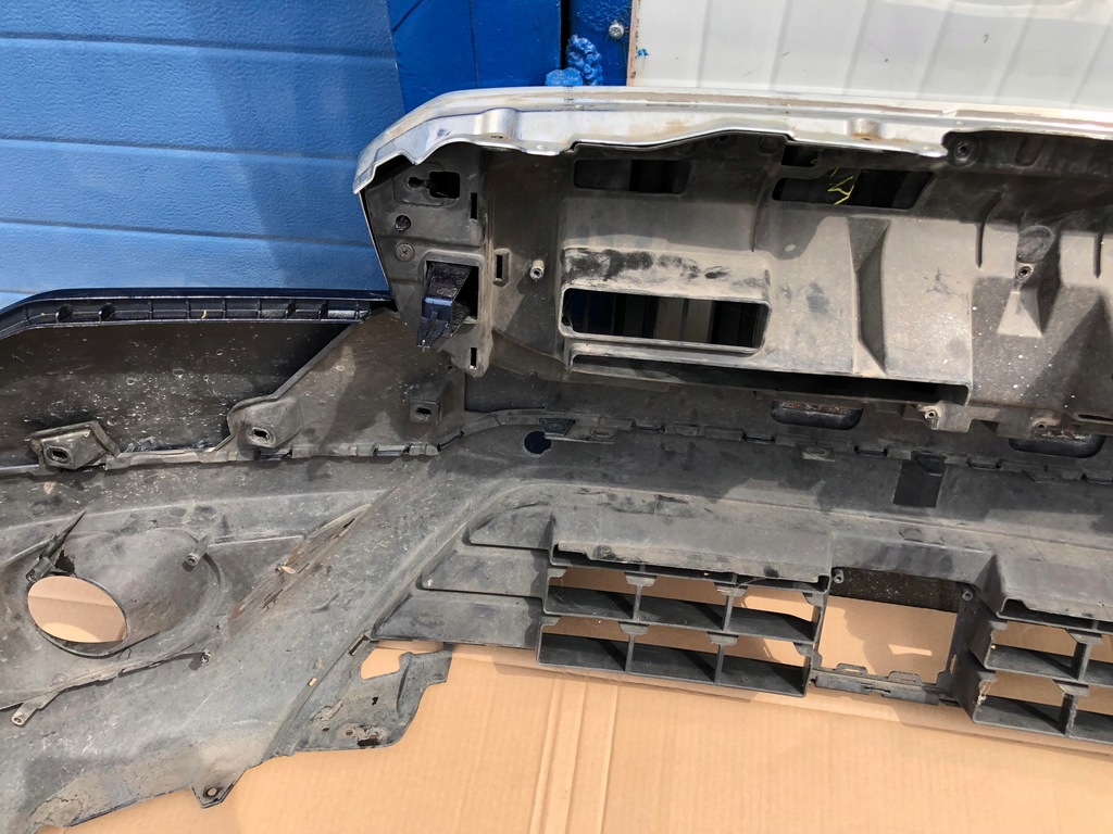 фото №13, Suzuki sx4 cross 2016- бампер перед kompletny