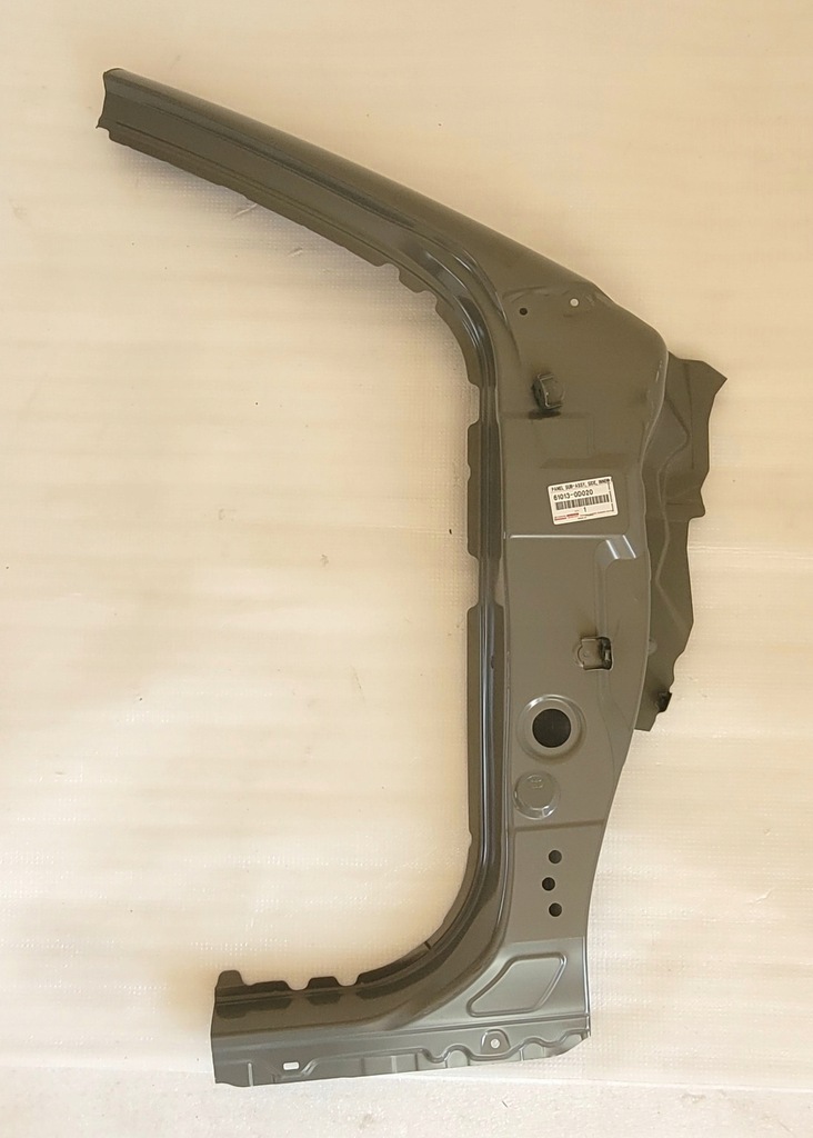 фото №1, Обшивка блок двигуна правий toyota yaris cross 2020-