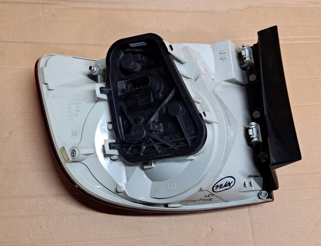 фото №6, Vw touareg лампа ліва задня 7l6945095k x134