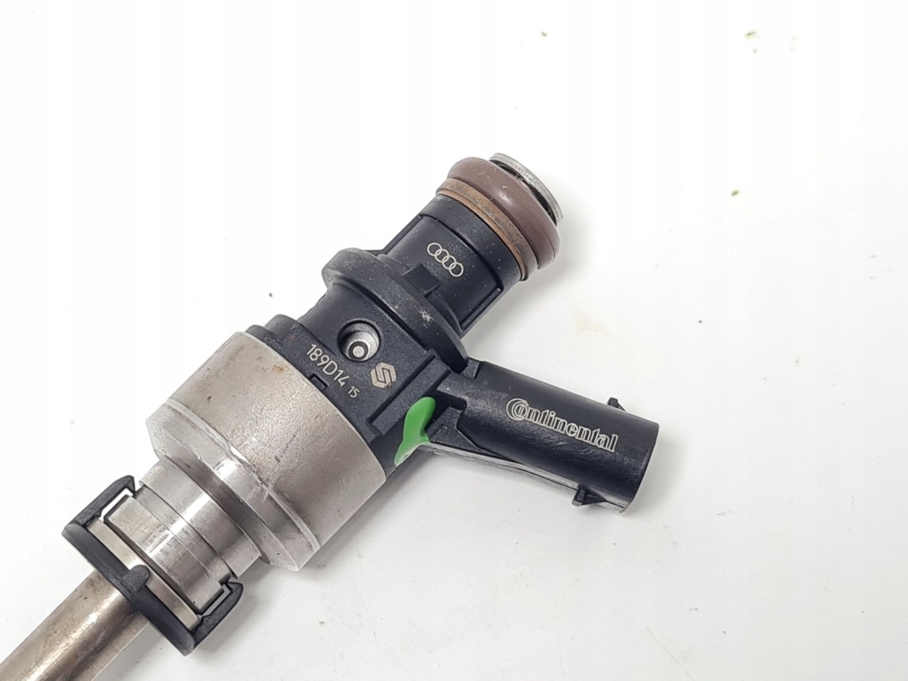 Купити 2015 bentley flying spur форсунка 1079036n