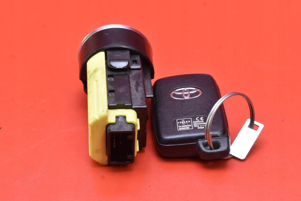 фото №6, Замок запалювання ключ модуль кнопка старт/стоп 89990-05071 toyota avensis t27 t29 15-20