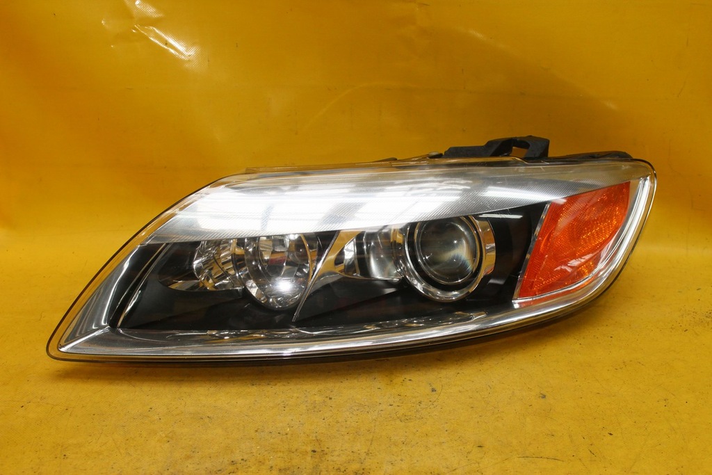 фото №1, Лампа лівий перед audi q7 bixenon 4l0941003a