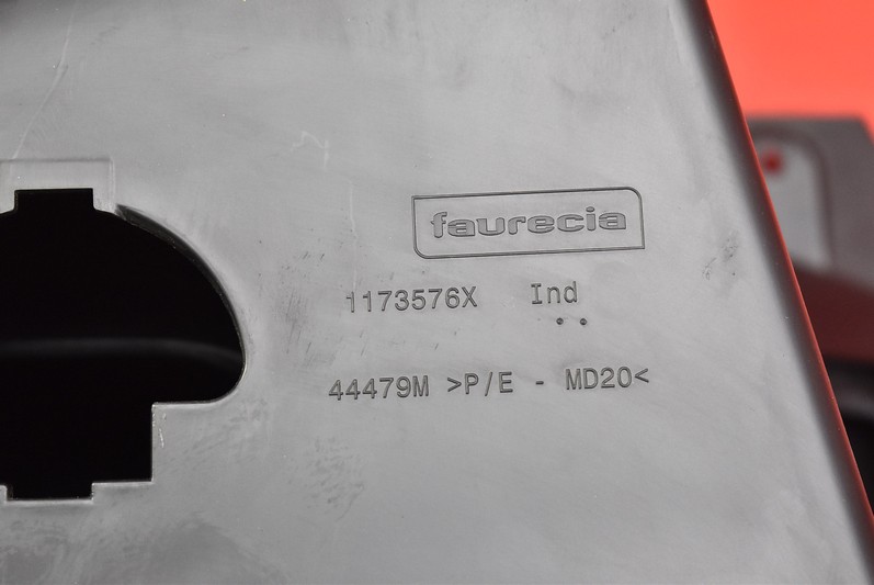 фото №7, Бардачок пасажира eu 9673811277 peugeot 208 1 i 12-16