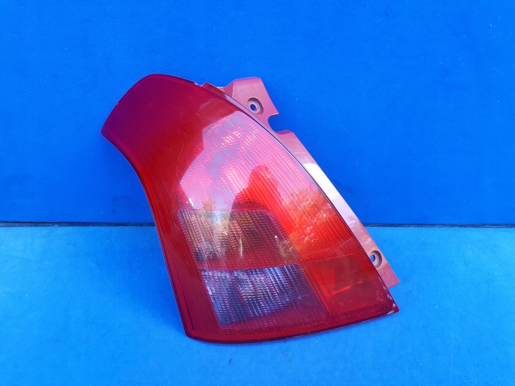 фото №1, Suzuki swift 2005-2008 05-08 лампа задня ліва