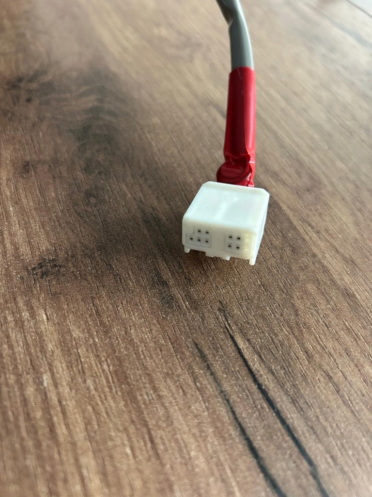 фото №9, Toyota prius iv plug in prime 9 pin europa оригинал зеркало левая eu