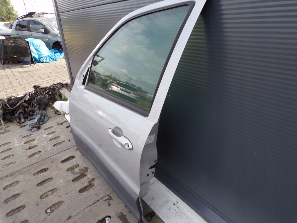 фото №3, Дверь левая передние mazda tribute