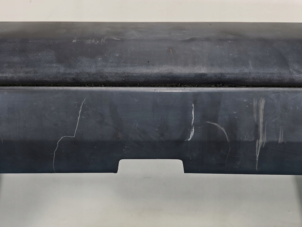 Купити Бампер задні mercedes 124 - седан