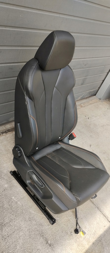 фото №8, Сиденья заднее сиденье туннель обшивки skoda enyaq кожа комплект